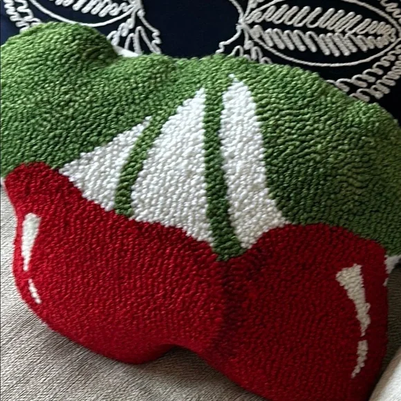 NEW! Vintage Inspired Large Cherry Accent Throw Pillow - Picture 4 of 7